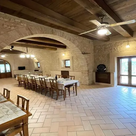 4 Double Bedrooms - Charming With Pool Villa *