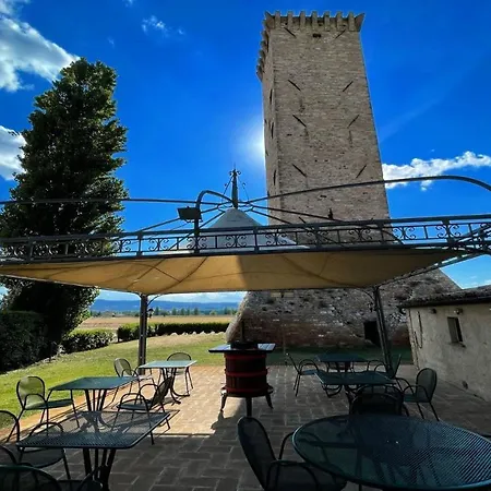 4 Double Bedrooms - Charming With Pool Villa Limiti (Umbria)