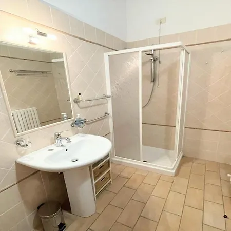 4 Double Bedrooms - Charming With Pool Villa