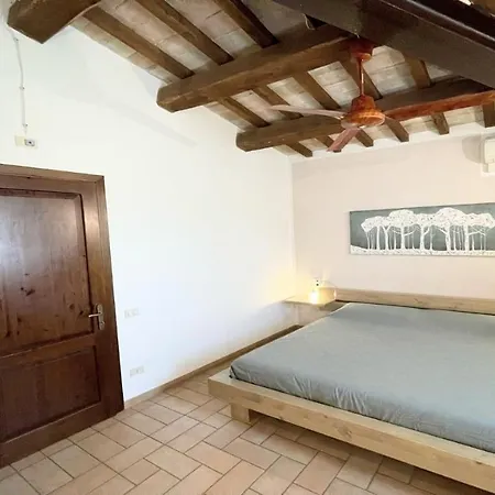 4 Double Bedrooms - Charming With Pool