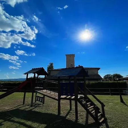 Villa 4 Double Bedrooms - Charming With Pool Limiti (Umbria)