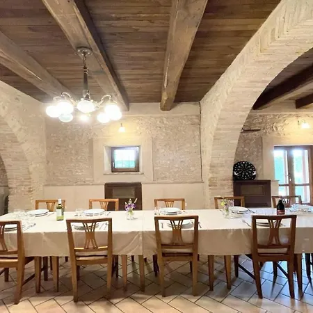 4 Double Bedrooms - Charming With Pool * Limiti (Umbria)