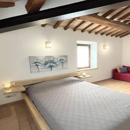 4 Double Bedrooms - Charming With Pool Villa Limiti (Umbria)