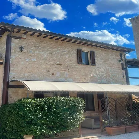 4 Double Bedrooms - Charming With Pool *