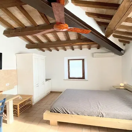 4 Double Bedrooms - Charming With Pool Villa Limiti (Umbria)